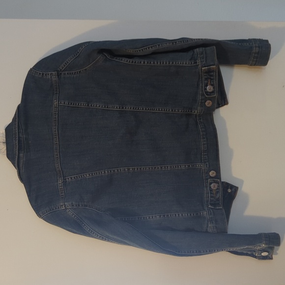 Excellent condition Levi's jean jacket - Picture 4 of 4